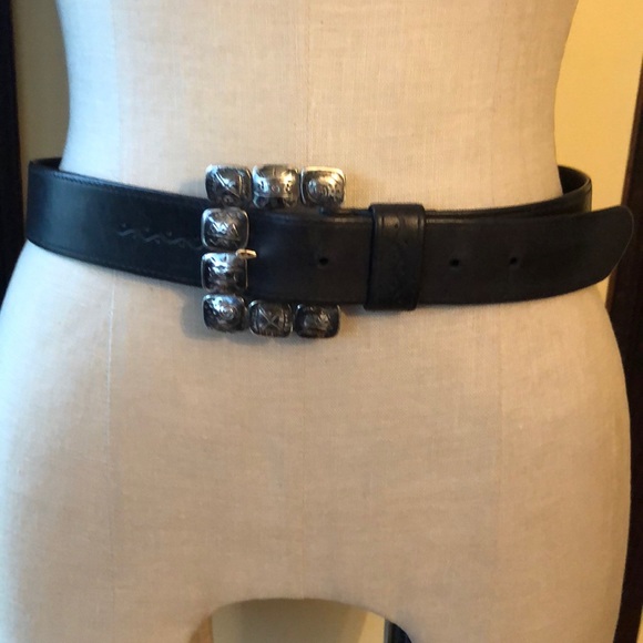Gorgeous Meryl Waitz leather belt - Picture 4 of 8